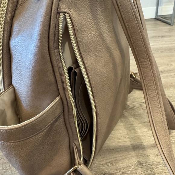 Itzy Ritzy Taupe Backpack - Picture 7 of 8